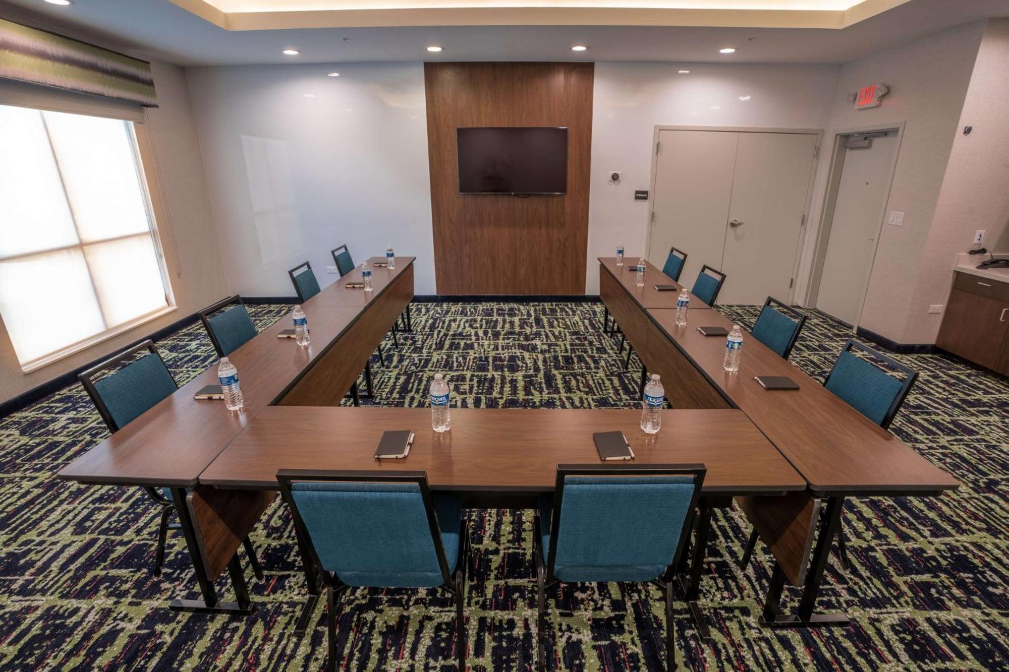 Hampton Inn By Hilton Huntley Chicago Bagian luar foto